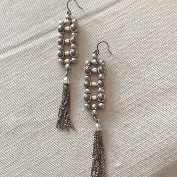 Simply Vera Vera Wang chandelier horsetail art deco earrings - Picture 2 of 4
